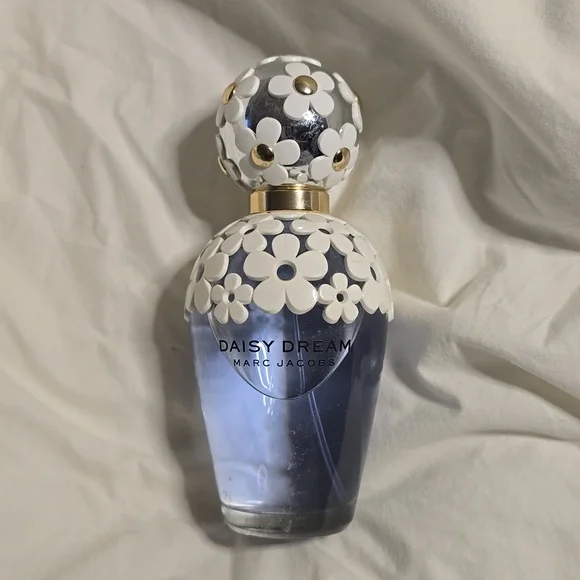 Marc Jacobs Daisy Dream Eau de Toilette plus purse size perfumes - Picture 4 of 4